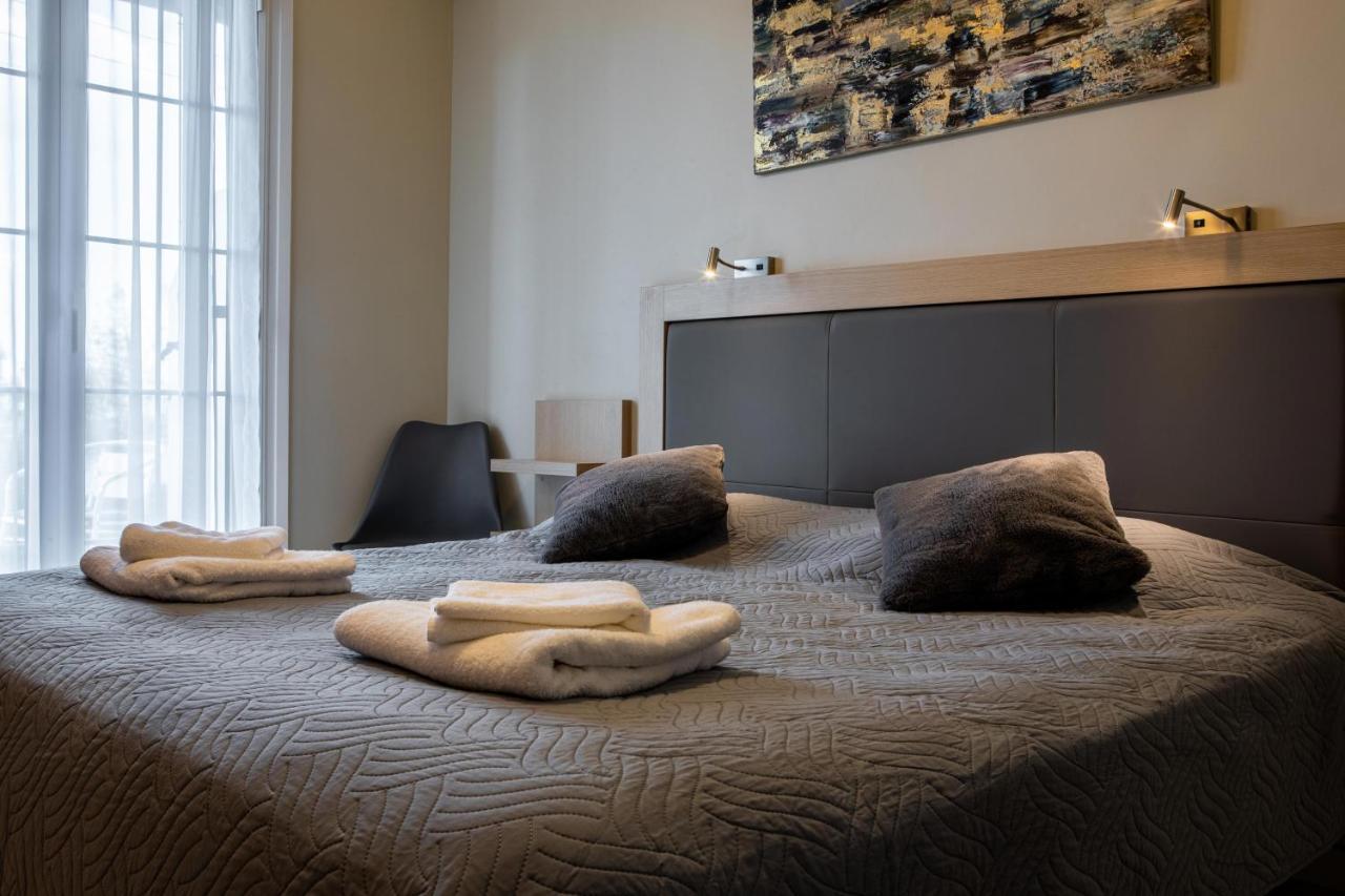 Angelo Cafe Hotel Tolón Eksteriør bilde