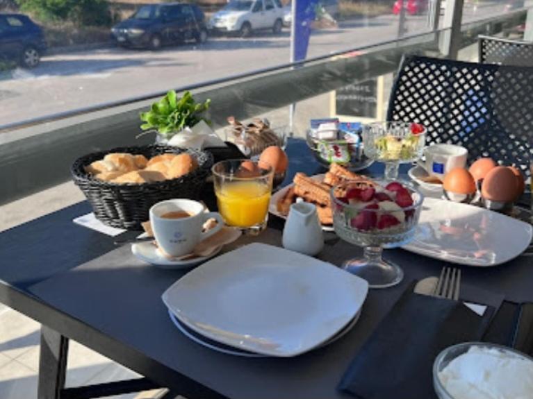 Angelo Cafe Hotel Tolón Eksteriør bilde
